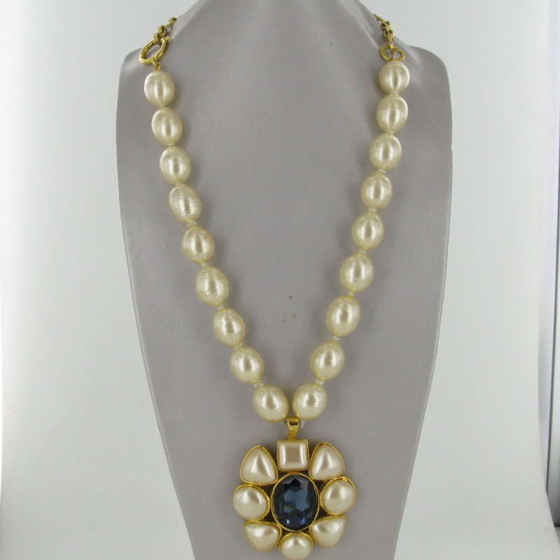 CHANEL necklace with pendant double C rhinestone - VALOIS VINTAGE PARIS