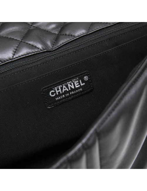 Sac "Paris Dallas" CHANEL en cuir d'agneau lisse noir