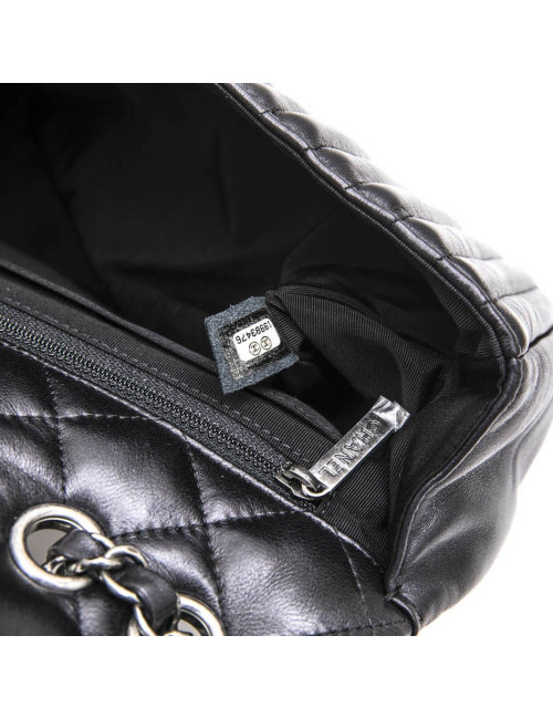 Sac "Paris Dallas" CHANEL en cuir d'agneau lisse noir