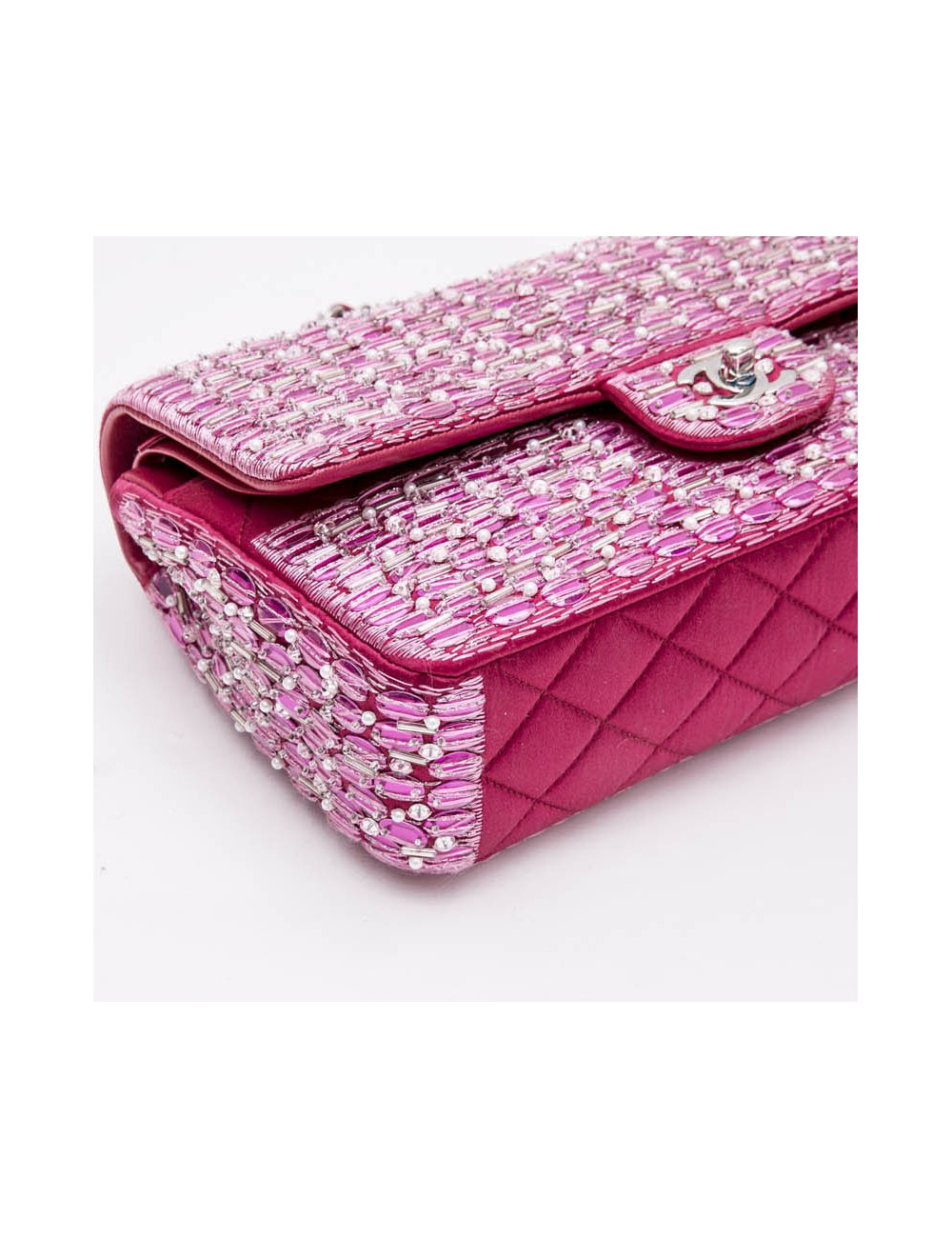 Sac Couture CHANEL fushia perles nacrées sequins