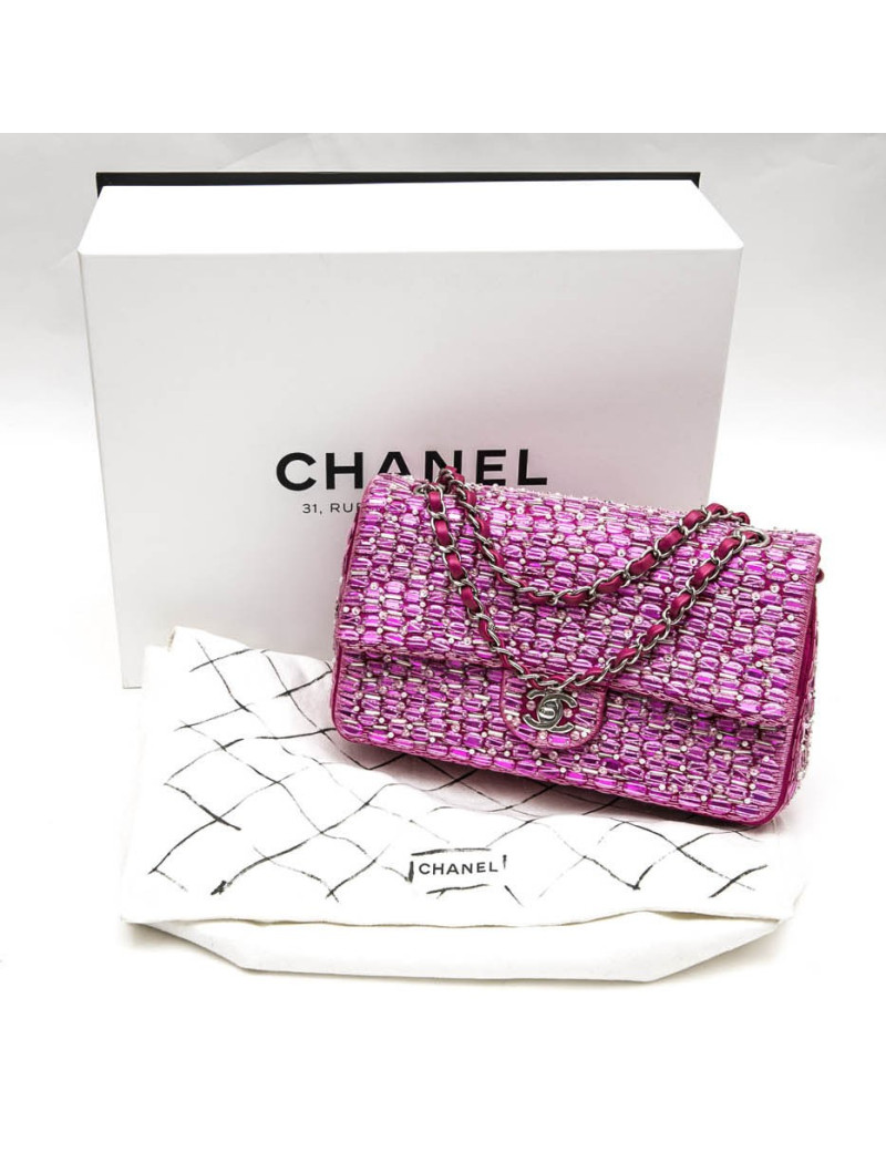 CHANEL couture double flap bag in iridescent fuchsia smooth lambskin and embroidered