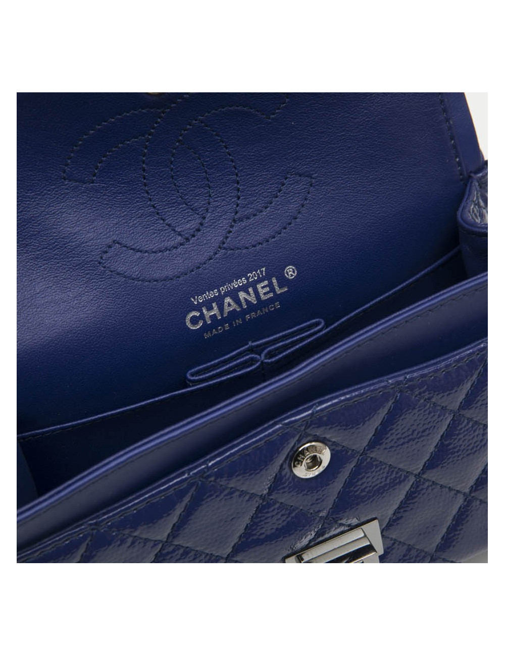 Sac CHANEL PM en cuir grainé 