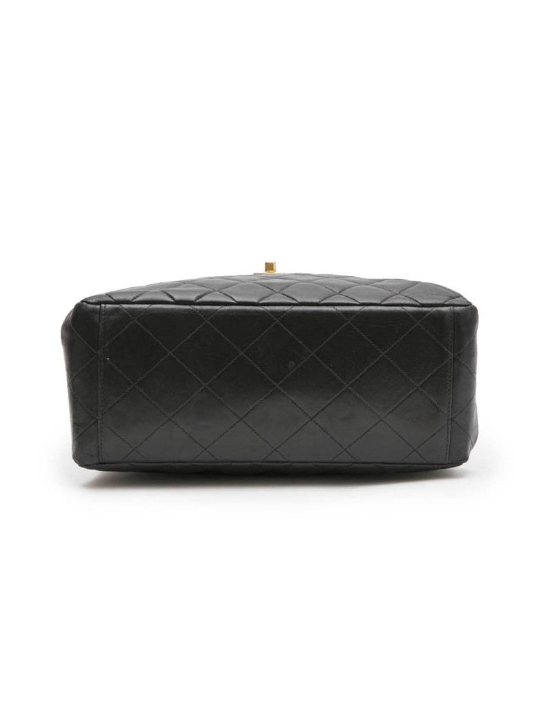 Sac CHANEL cuir d'agneau lisse noir 