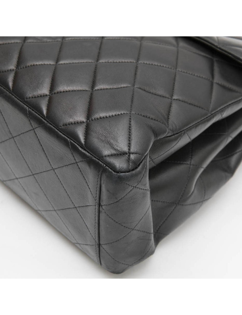 Sac CHANEL cuir d'agneau lisse noir 