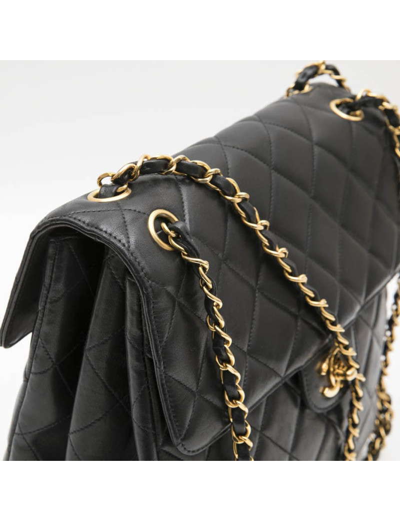 Sac CHANEL cuir d'agneau lisse noir 