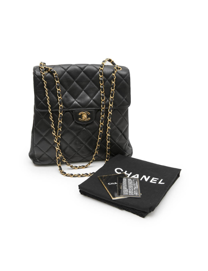 Sac CHANEL cuir d'agneau lisse noir 