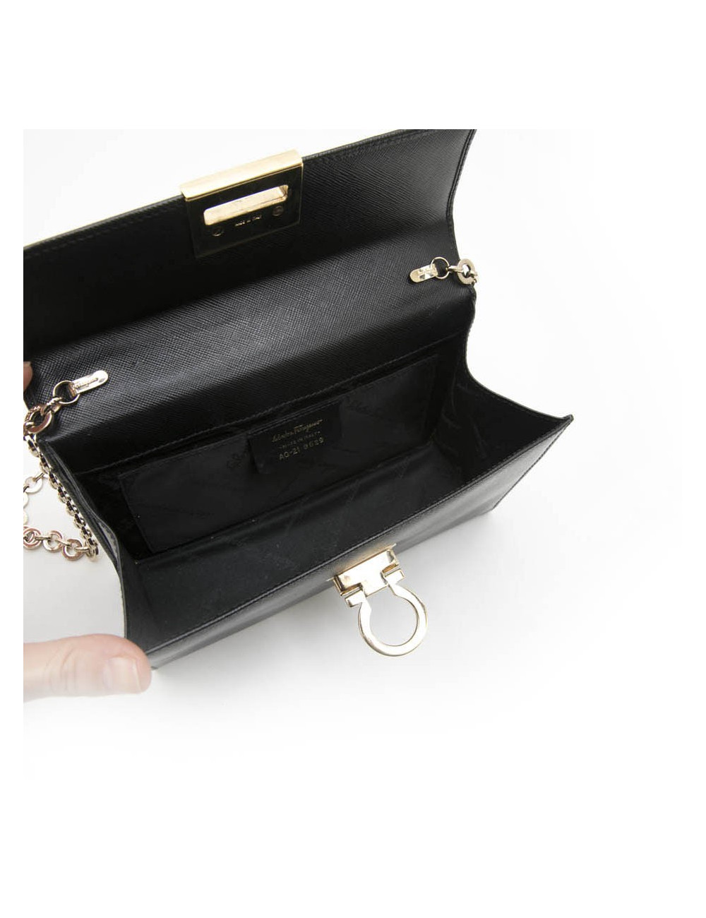 Mini sac FERRAGAMO cuir grainé noir