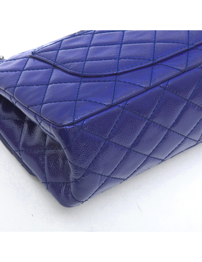  Sac CHANEL 2.55 cuir grainé souple  verni semi mat  violet