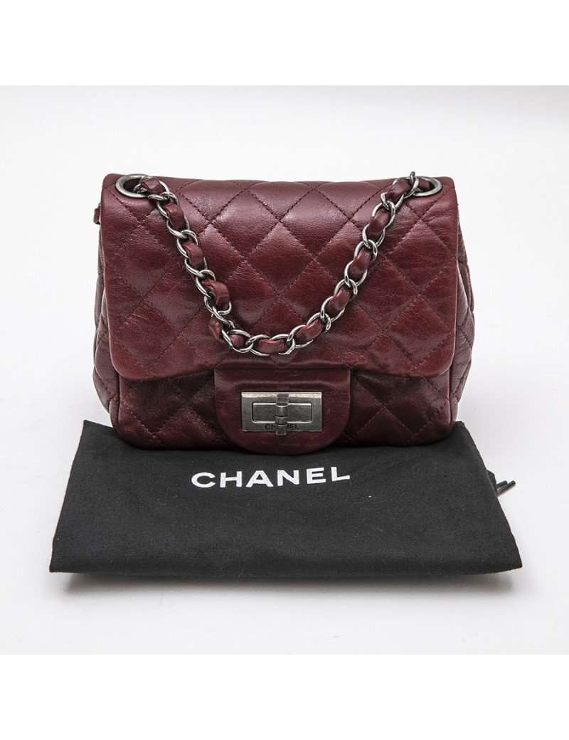 Mini sac CHANEL 2.55  "Paris-New York"en cuir bordeaux