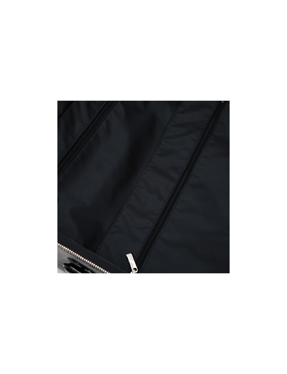 Valise roulante LOUIS VUITTON cuir verni 