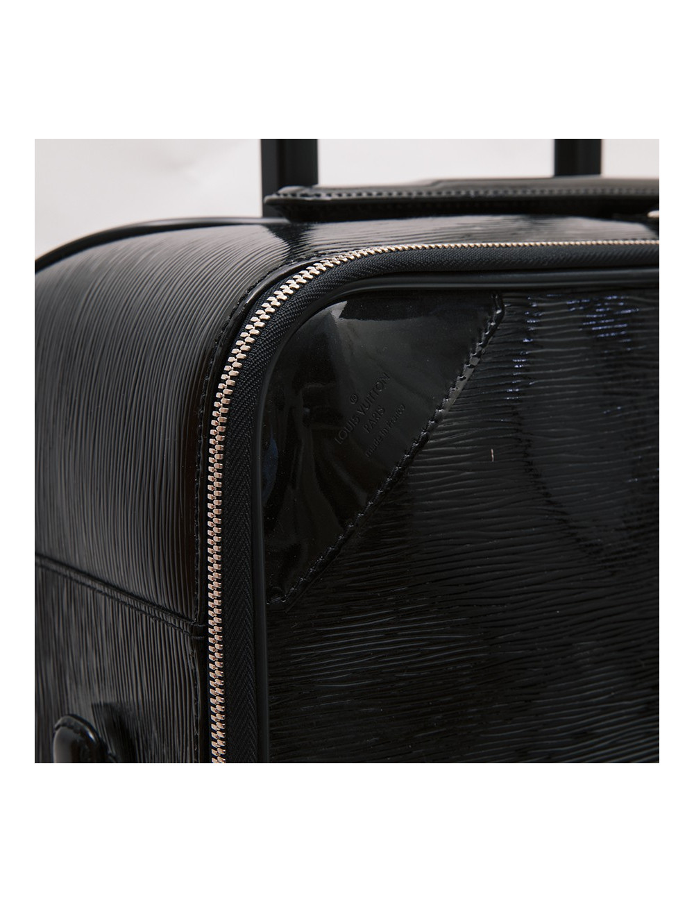 Valise roulante LOUIS VUITTON cuir verni 