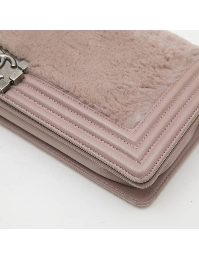 CHANEL bag 'Boy' in old pink orylag fur and leather