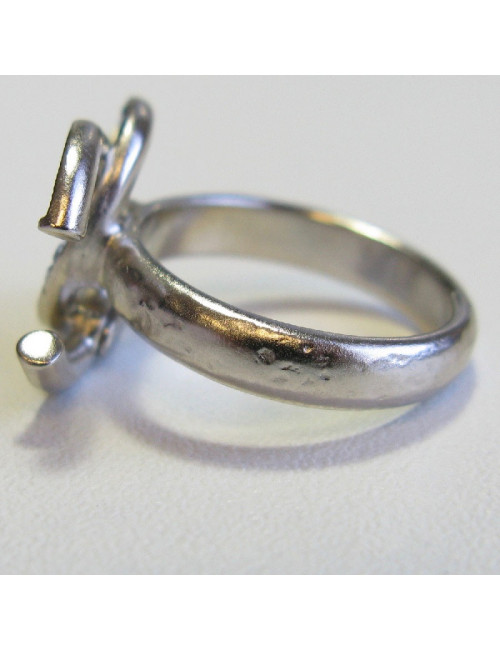 Bague CHANEL strass carré bleu