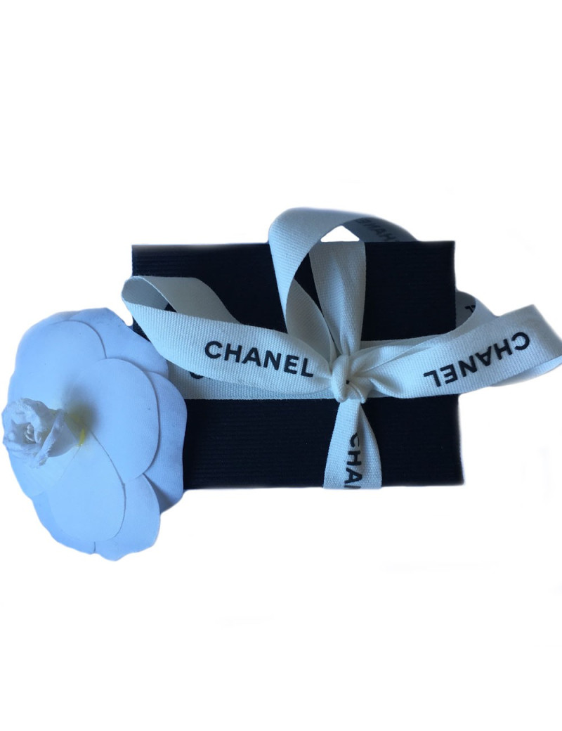 CHANEL Pendant Stud Earrings In Black Molten Glass, Small Pearl and Gilded Metal