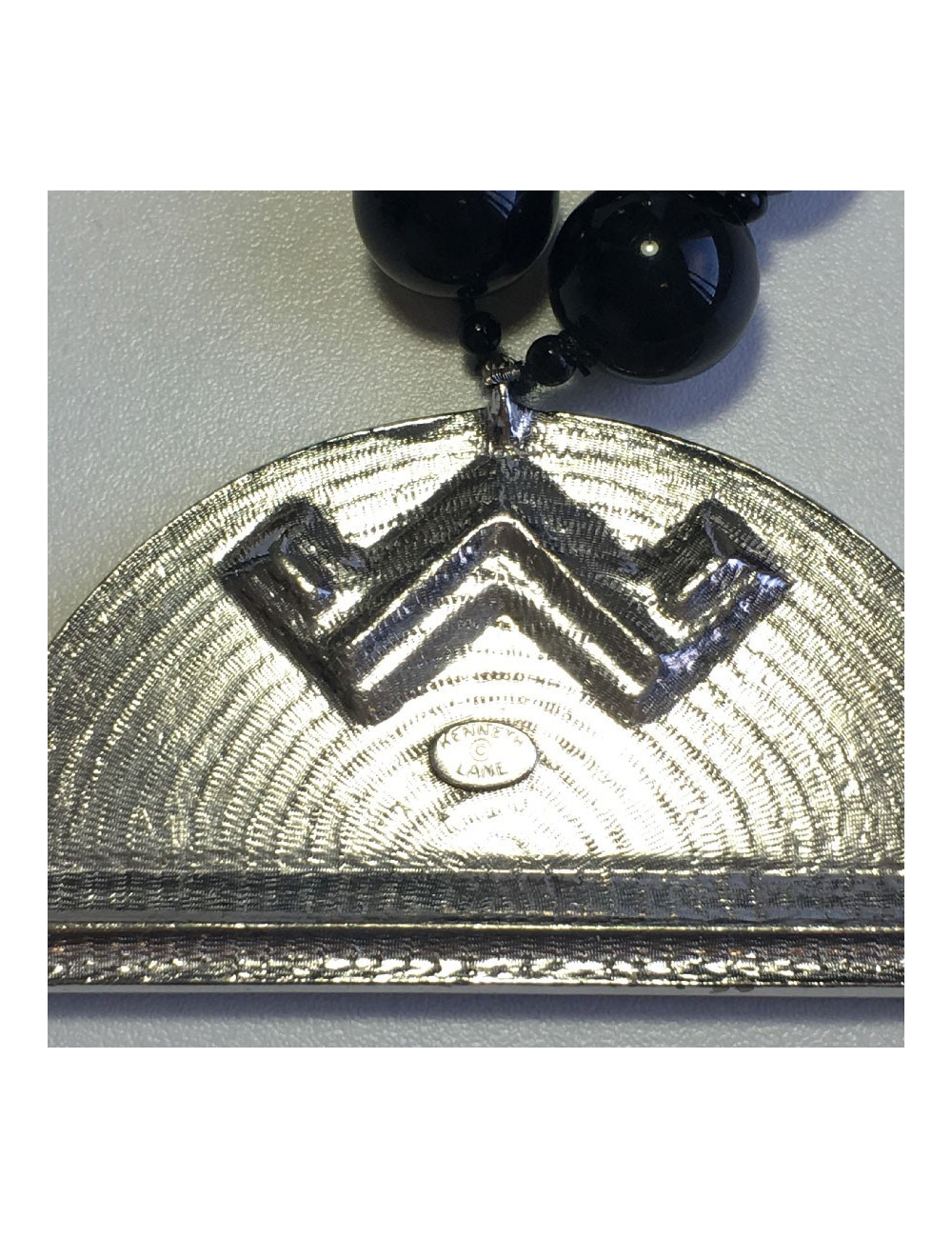 Sautoir KENETH J LANE perles noires et strass