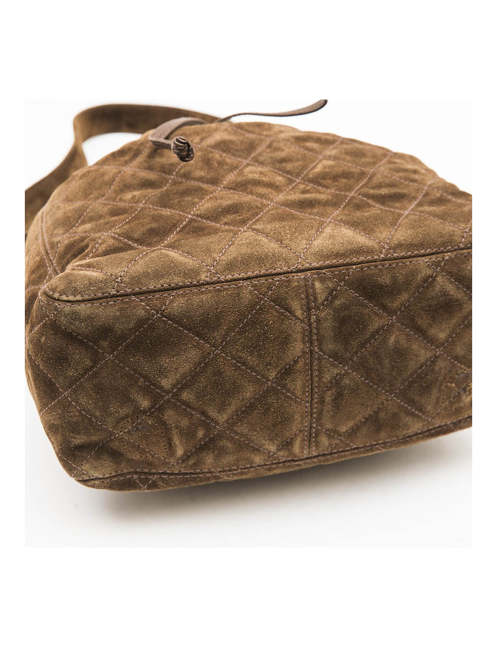 Sac seau CHANEL en daim marron