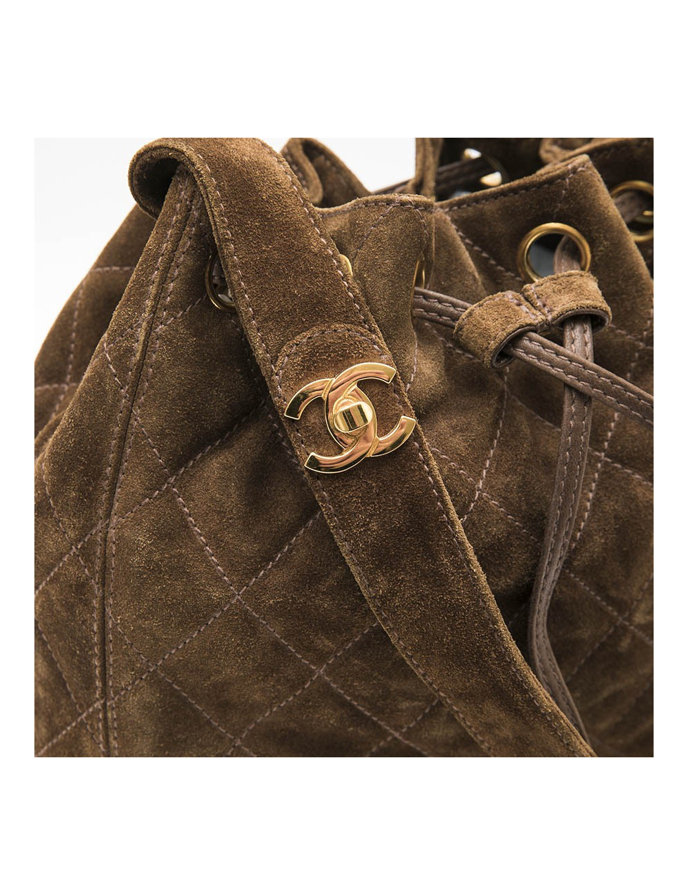 Sac seau CHANEL en daim marron