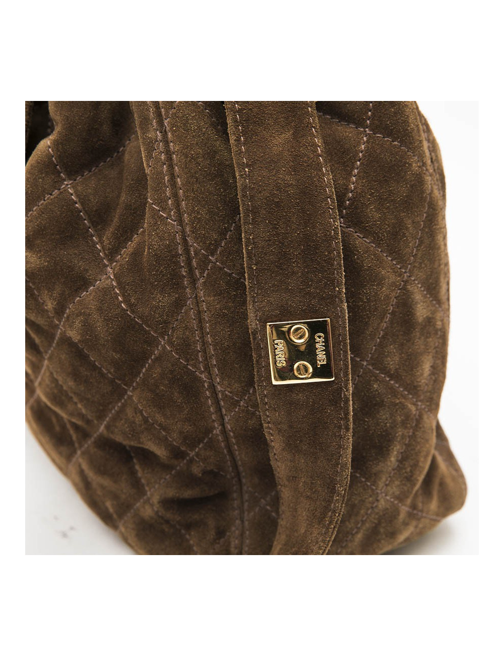 Sac seau CHANEL en daim marron