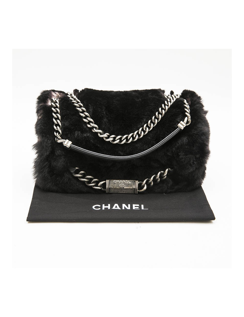 CHANEL flap bag in black quilted leather and black orylag