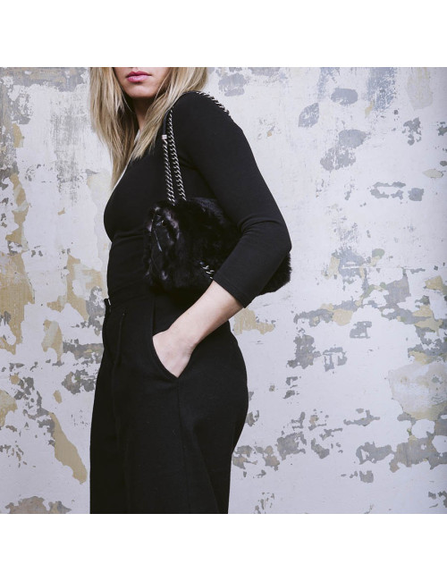 CHANEL flap bag in black quilted leather and black orylag