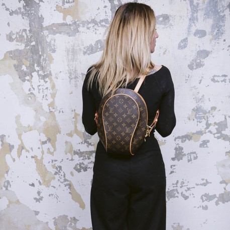LOUIS VUITTON backpack in brown monogram canvas