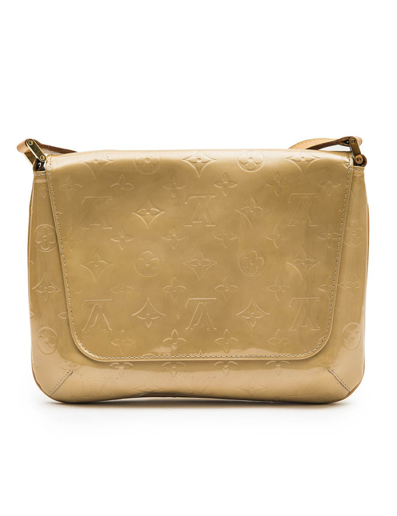  LOUIS VUITTON bag in beige patent leather