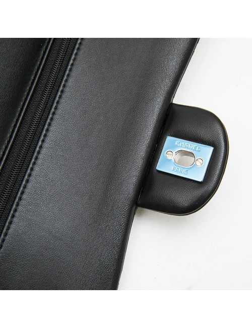 Sac CHANEL Timeless en cuir d'agneau matelassé noir
