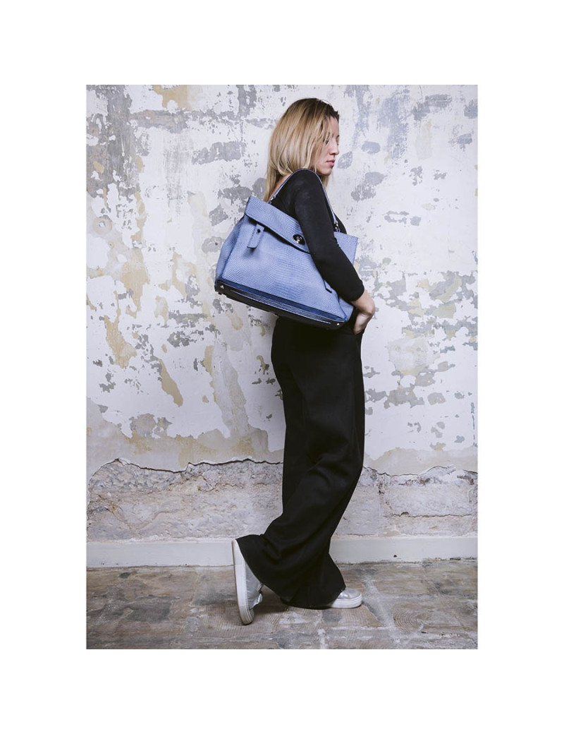 Sac YVES SAINT LAURENT cuir façon python bleu