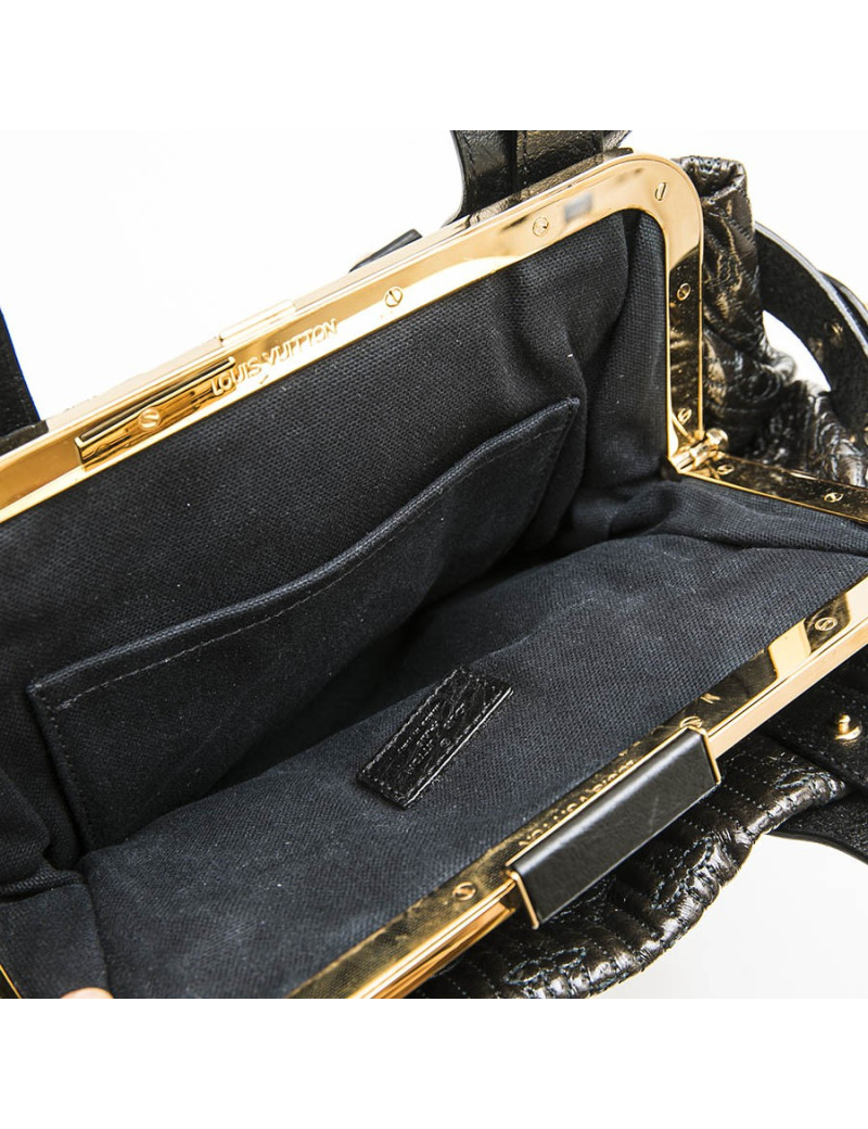 LOUIS VUITTON top handle bag in black leather and brown patent leather