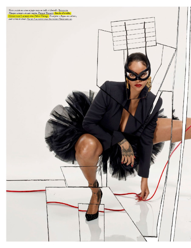 Imposantes boucles d'oreille clips CHRISTIAN LACROIX Vintage