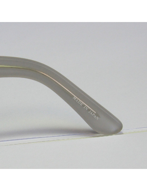 Lunettes de soleil LINDA FARROW LUXE en plastique gris clair