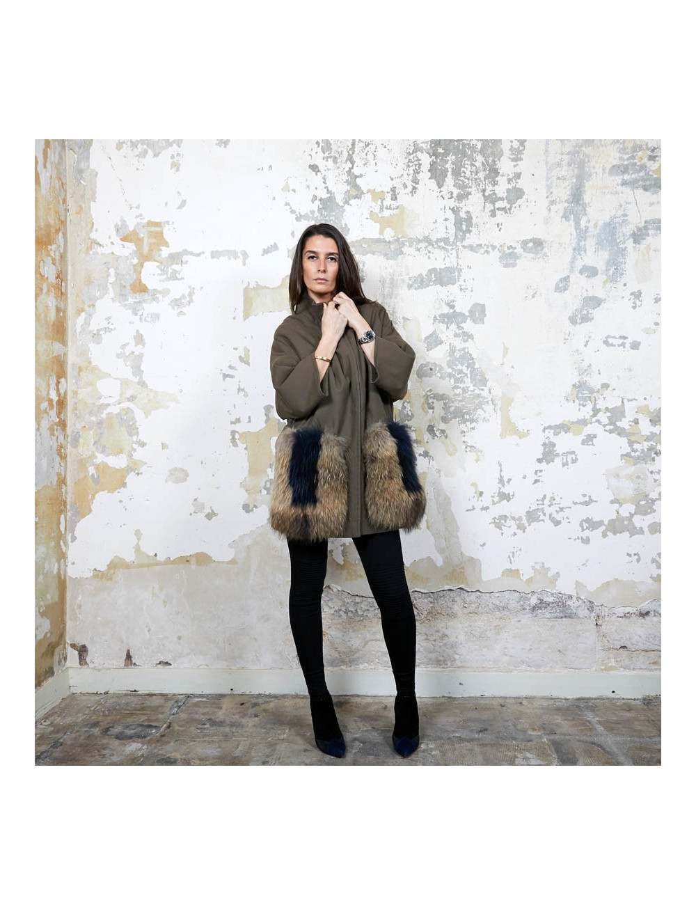 Trench AVA ADORE en toile kaki et poches en renard