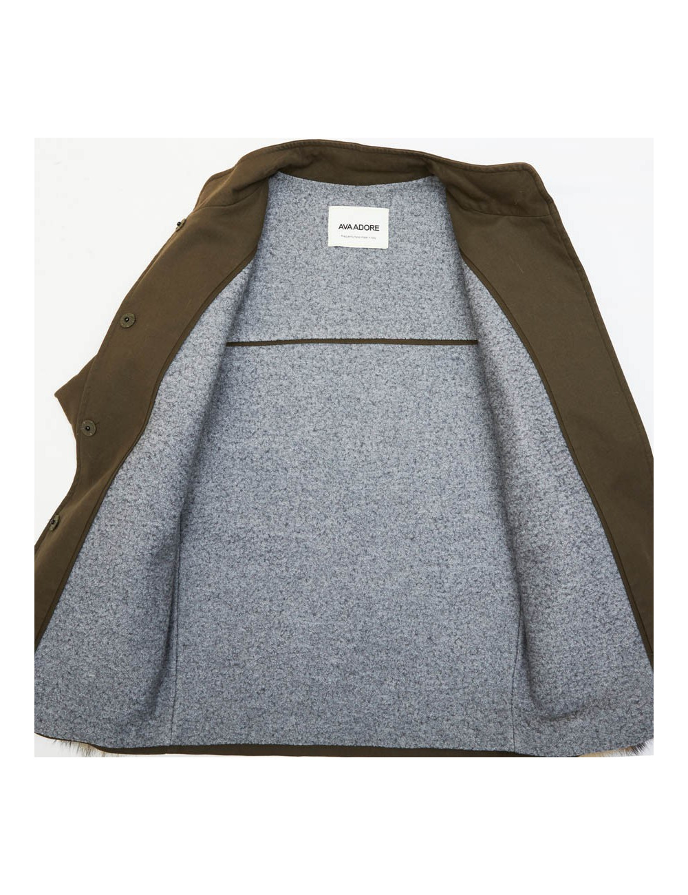 Trench AVA ADORE en toile kaki et poches en renard