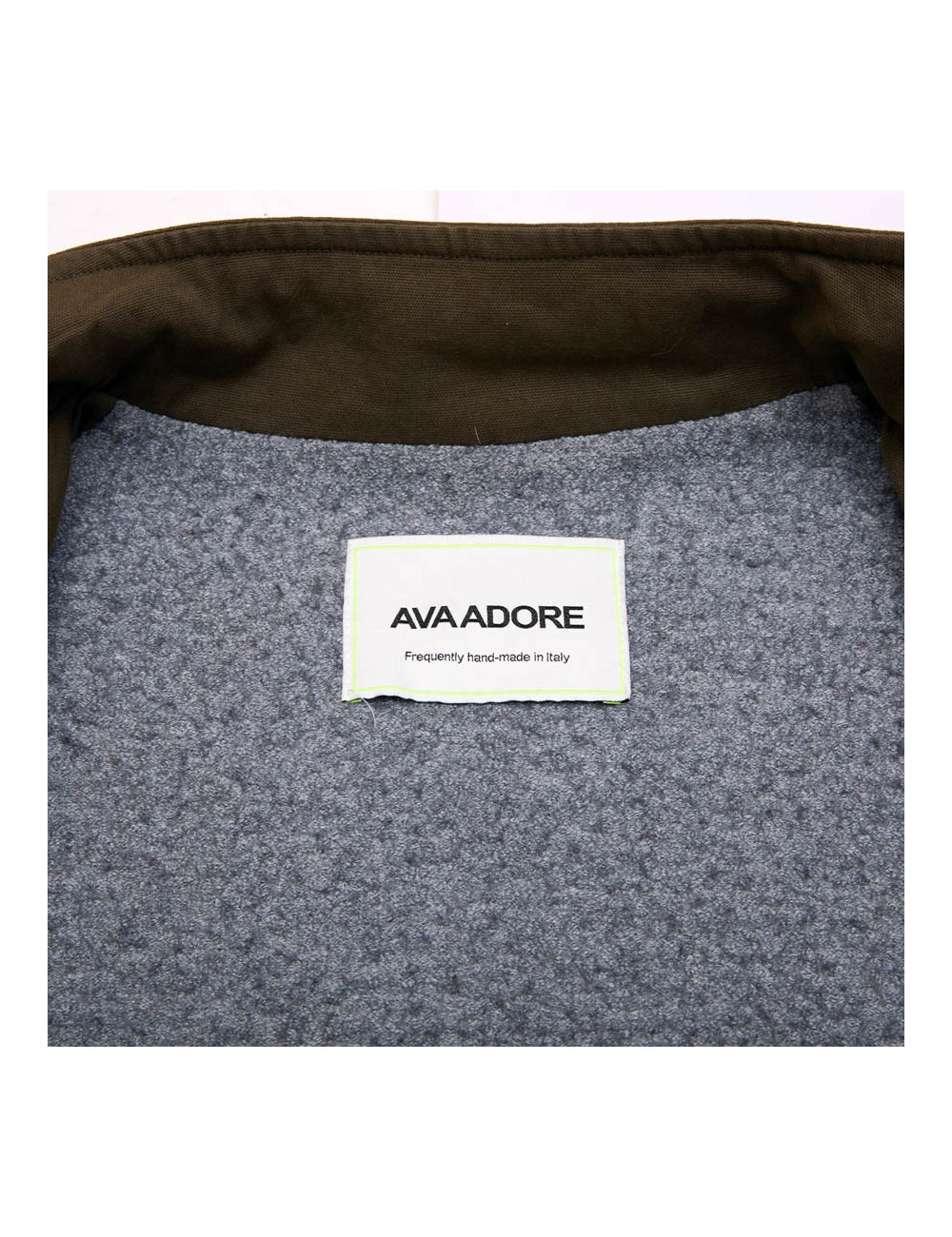 Trench AVA ADORE en toile kaki et poches en renard