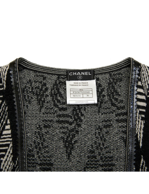 Gilet long  t 36 CHANEL en cachemire noir ET BLANC