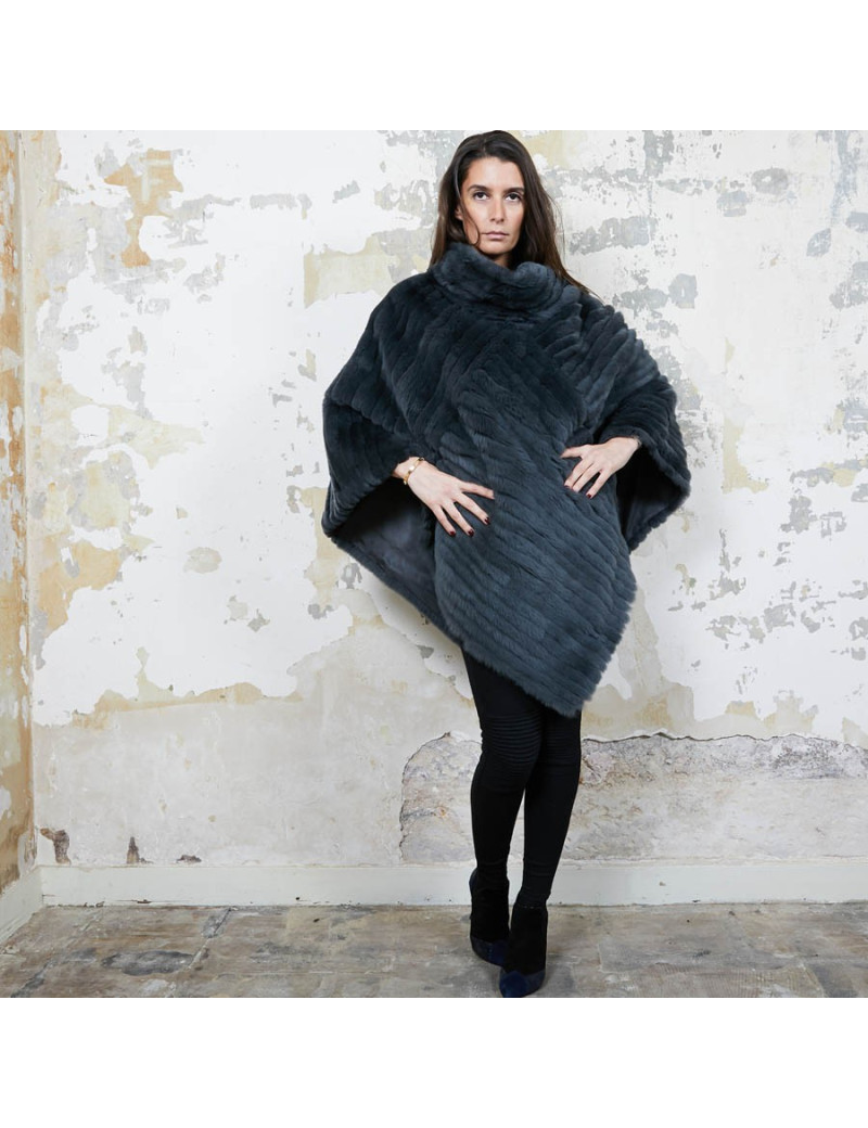 Poncho ARMANI COLLEZIONI en orilag gris