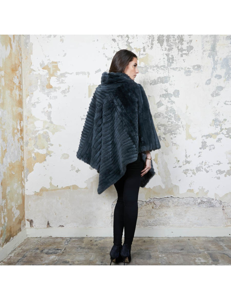 Poncho ARMANI COLLEZIONI en orilag gris