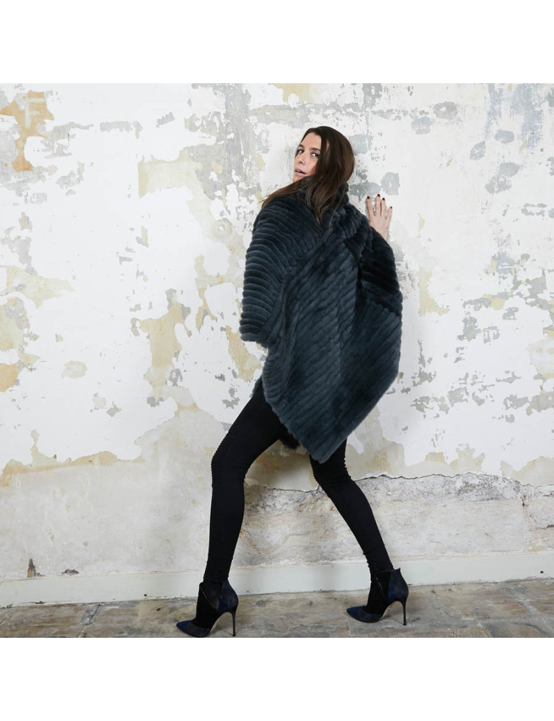 Poncho ARMANI COLLEZIONI en orilag gris