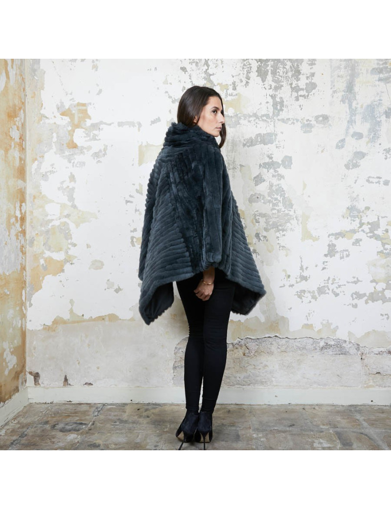 Poncho ARMANI COLLEZIONI en orilag gris