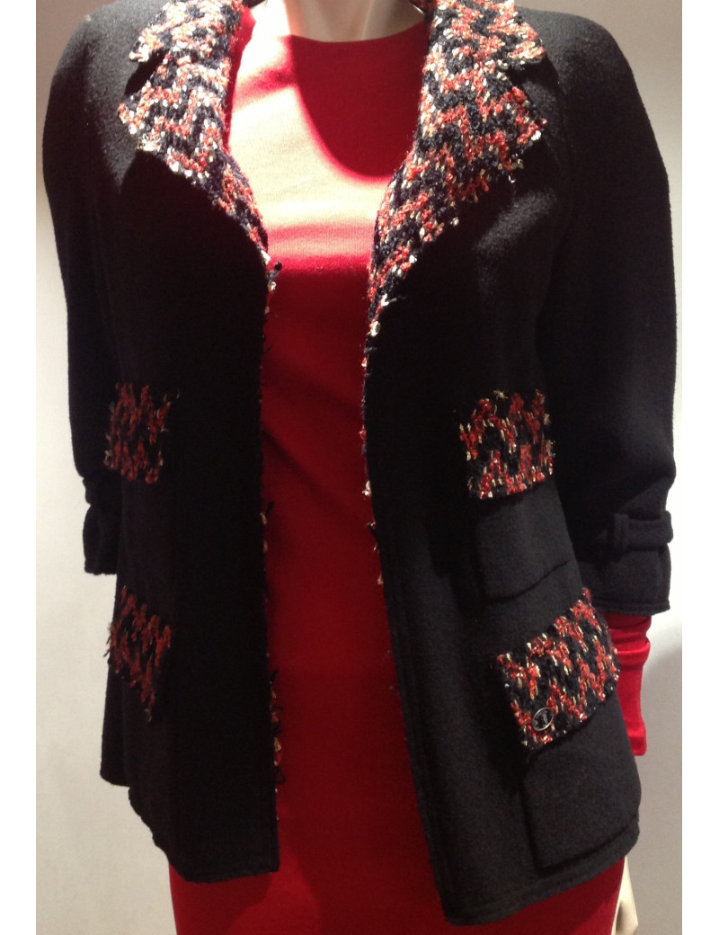Veste CHANEL rouge et noire Collection Automne Hiver 2007-08