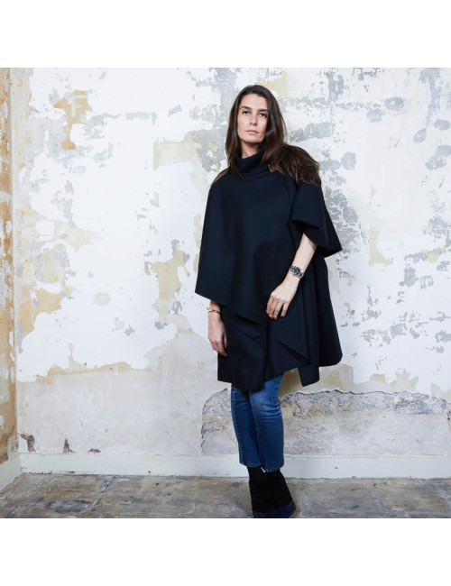 CHANEL T 34 Paris Shanghai Mid-length cape in black wool and cashmere size 34FR