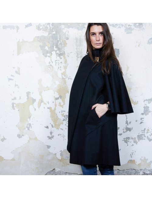 CHANEL T 34 Paris Shanghai Mid-length cape in black wool and cashmere size 34FR