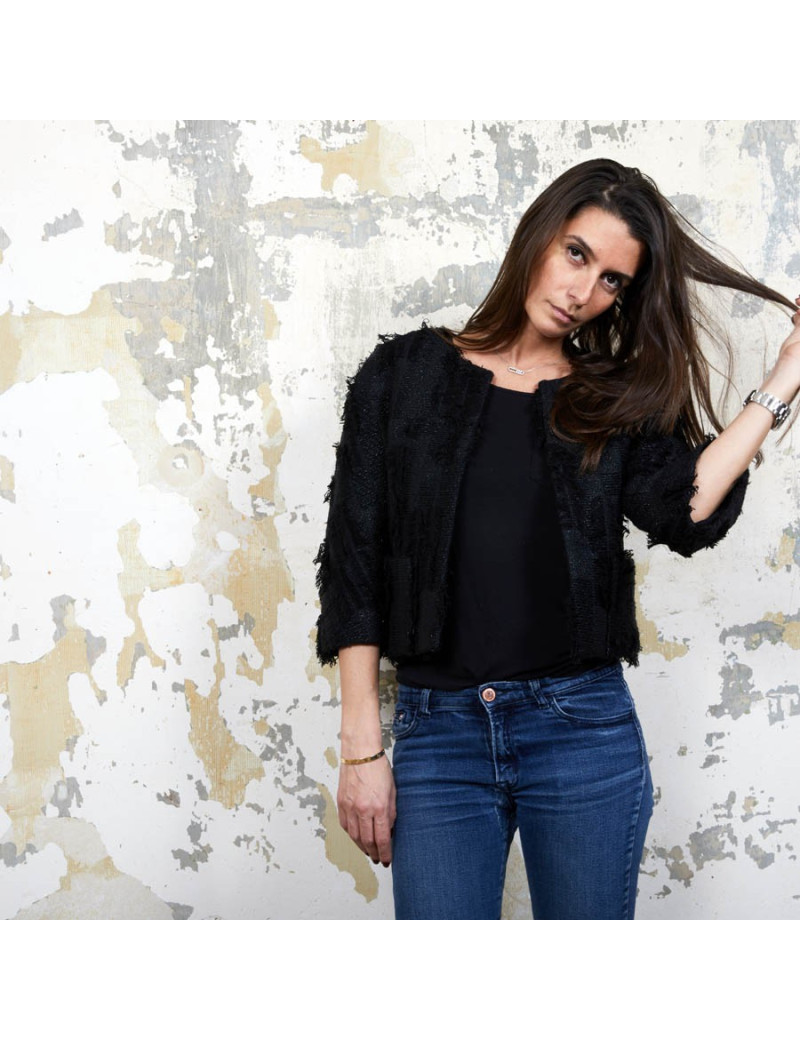 Veste courte T 38 CHANEL noir