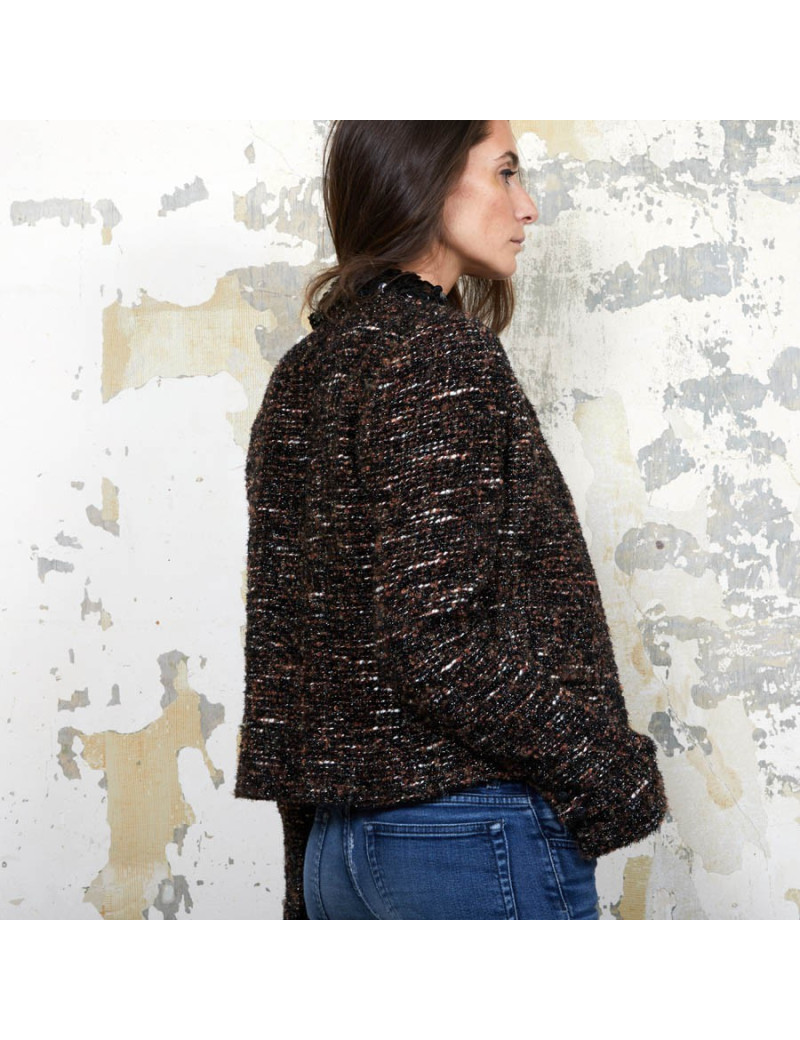 CHANEL T40 jacket in brown tweed and black shiny threads