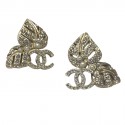 CHANEL leaves and CC stud earrings in matt gilded metal, rhinestones and pearls