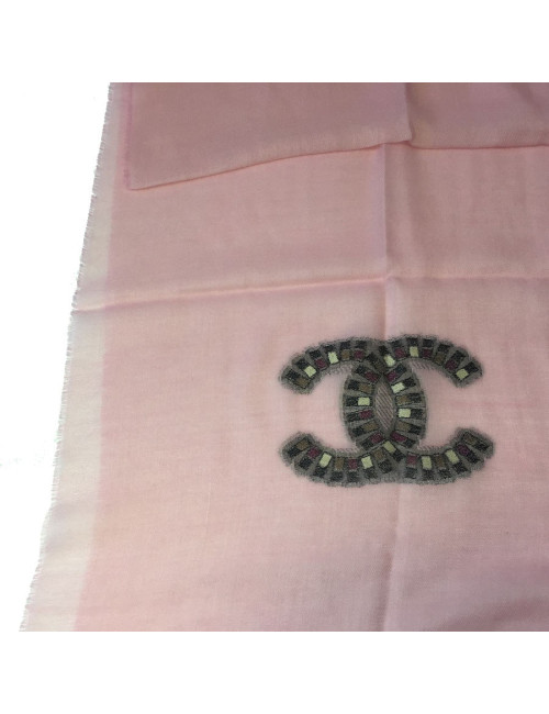 Châle CHANEL rose en cachemire et soie