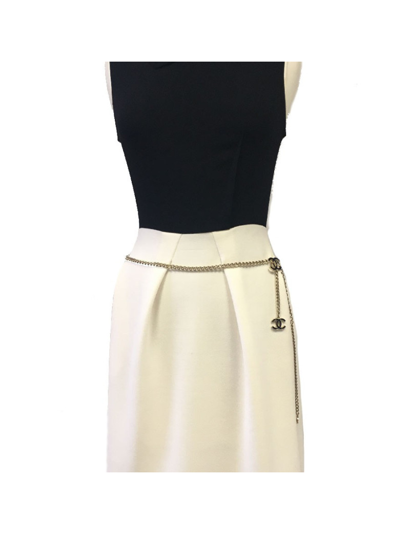 Ceinture CHANEL chaine argent et CC noir
