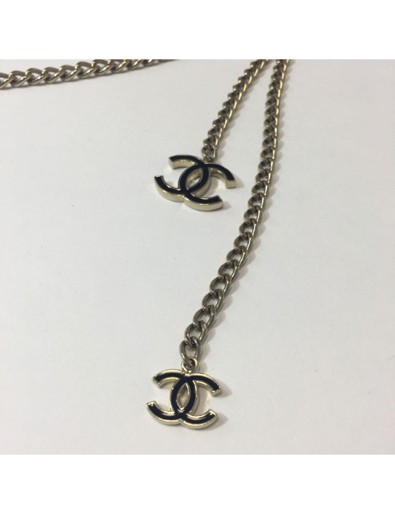 Ceinture CHANEL chaine dorée et CC noir