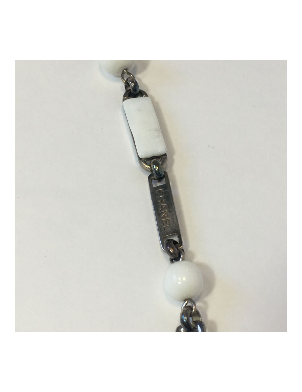 CHANEL necklace belt in white and transparent molten glass