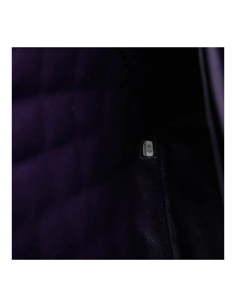 Sac Jumbo CHANEL cuir verni violet